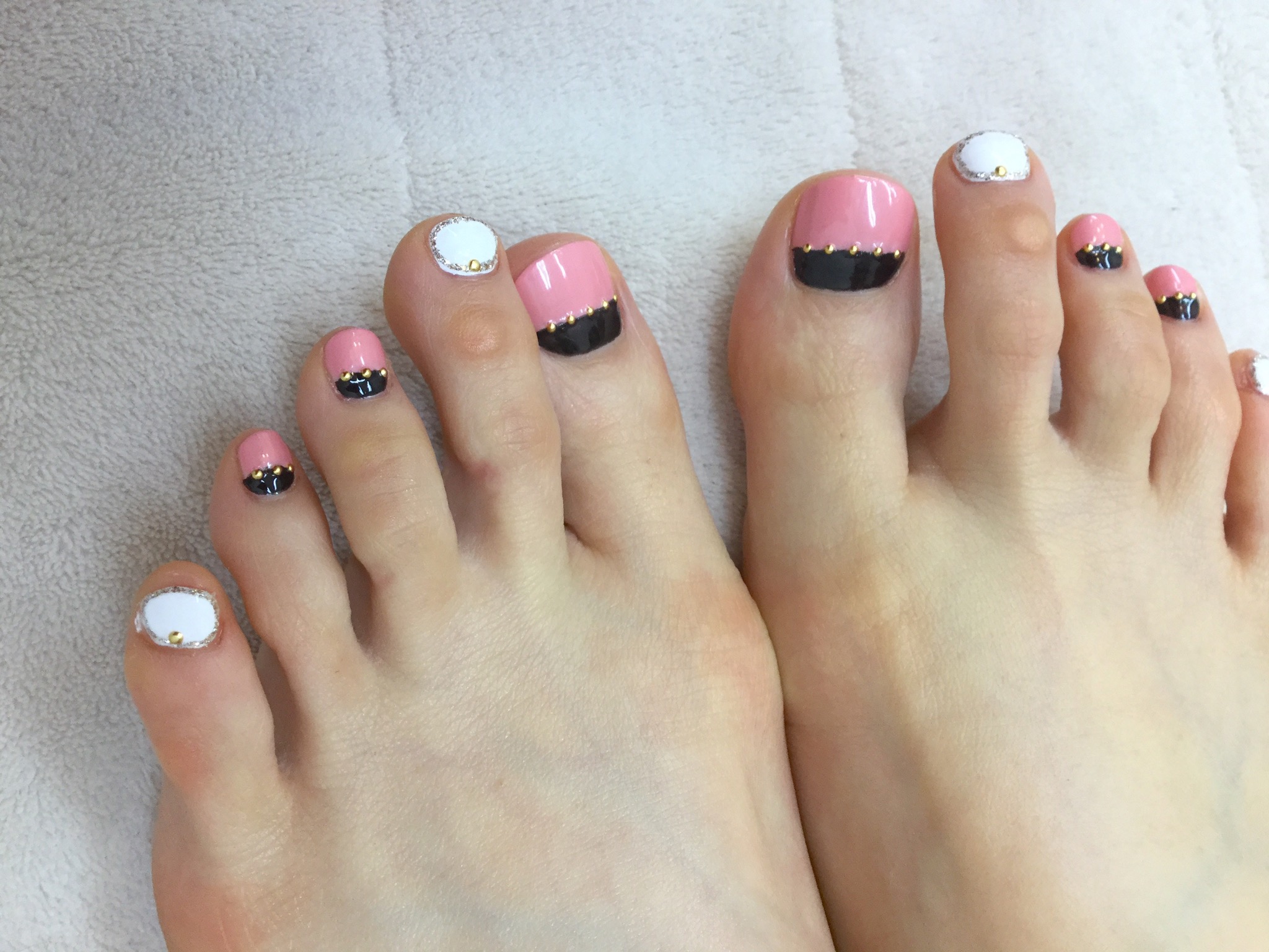 ピンクとブラック相性バツグン ギャラリー ネイルサロン クラール Nail Salon Krall